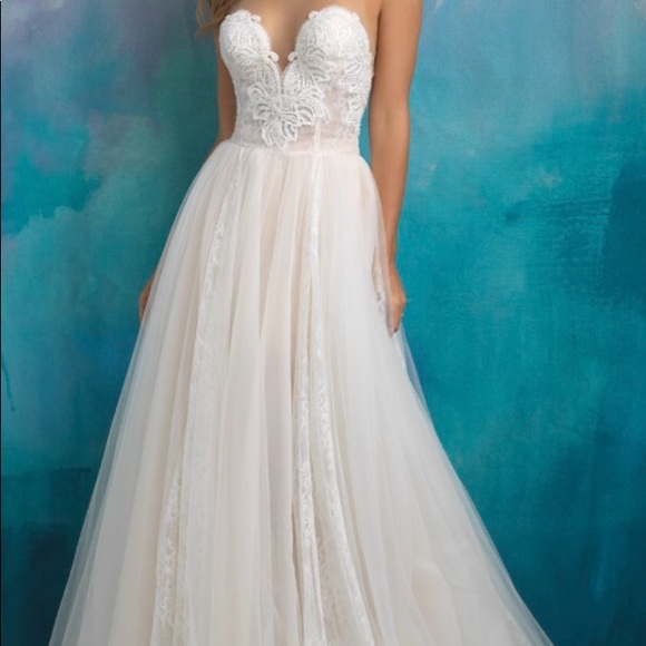 Allure Bridals Dresses & Skirts - 💥💥 FLASH SALE! Allure Bridal 9505 NWT